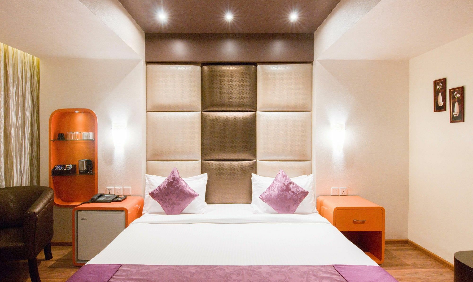 Ritu Ivy Hotel Kolkata Exterior photo
