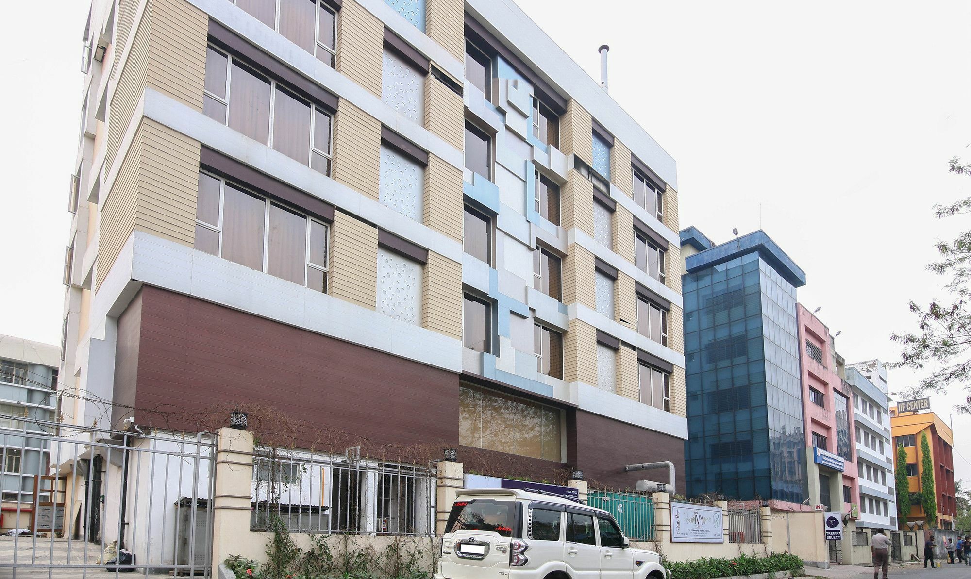 Ritu Ivy Hotel Kolkata Exterior photo
