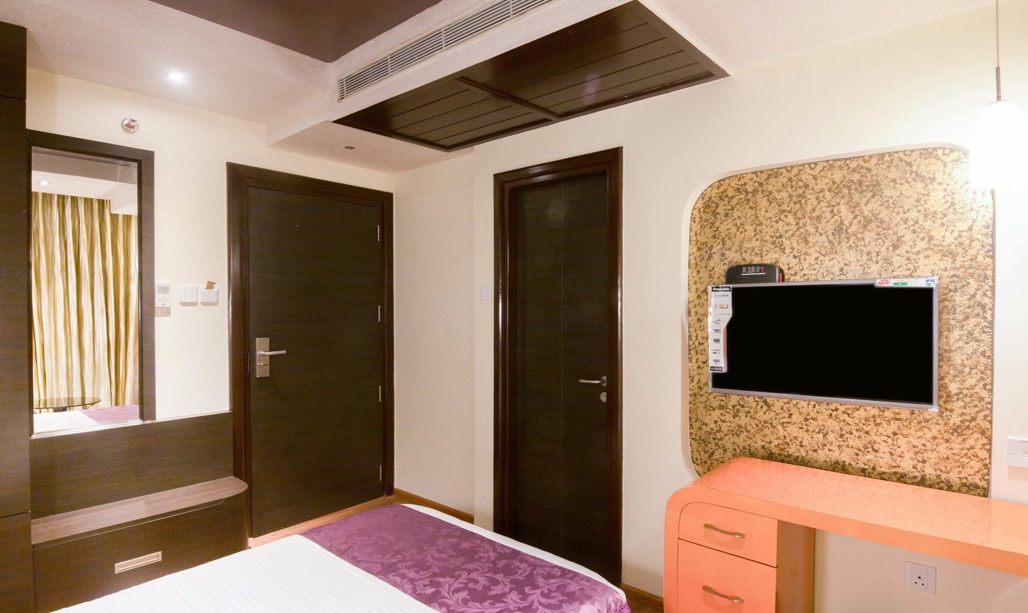 Ritu Ivy Hotel Kolkata Exterior photo